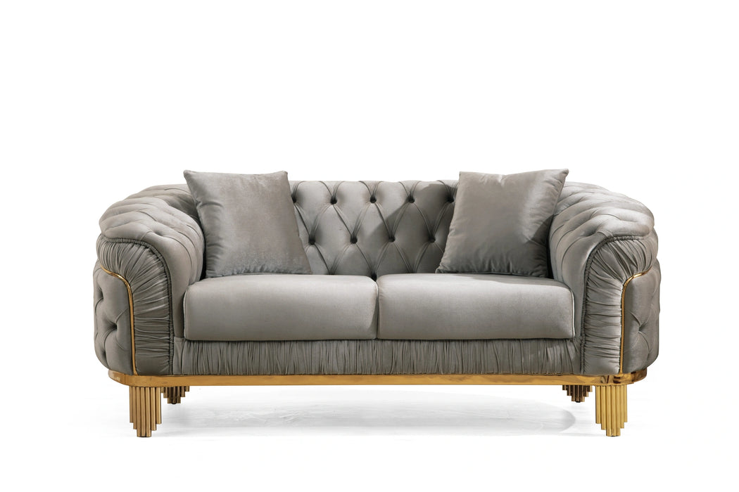 Vanessa Loveseat