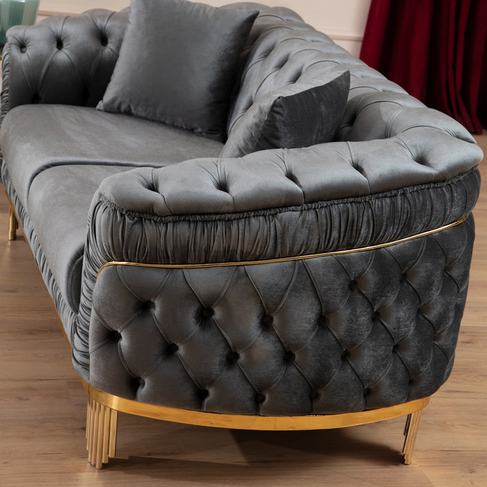 Vanessa Loveseat