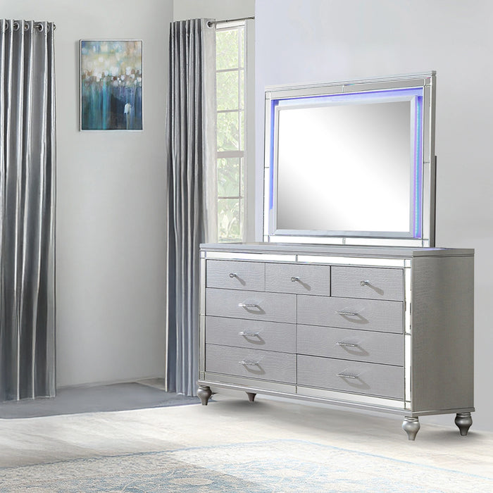 Lizelle Bedroom Set