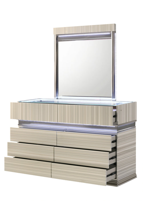 Leonor Dresser