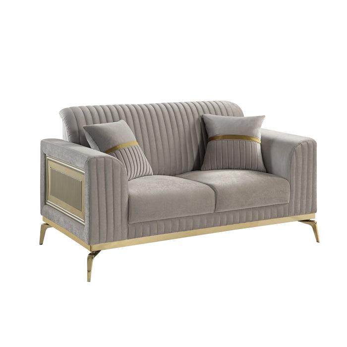 Antigua Loveseat