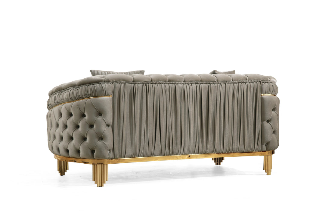 Vanessa Loveseat