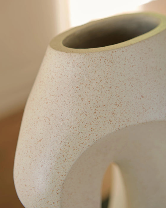 Odion Vase