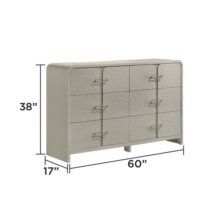 Aria Dresser