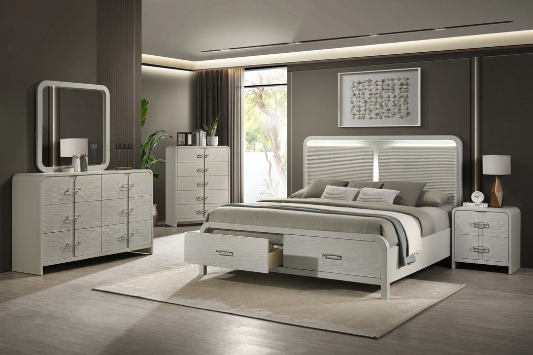 Aria Chest