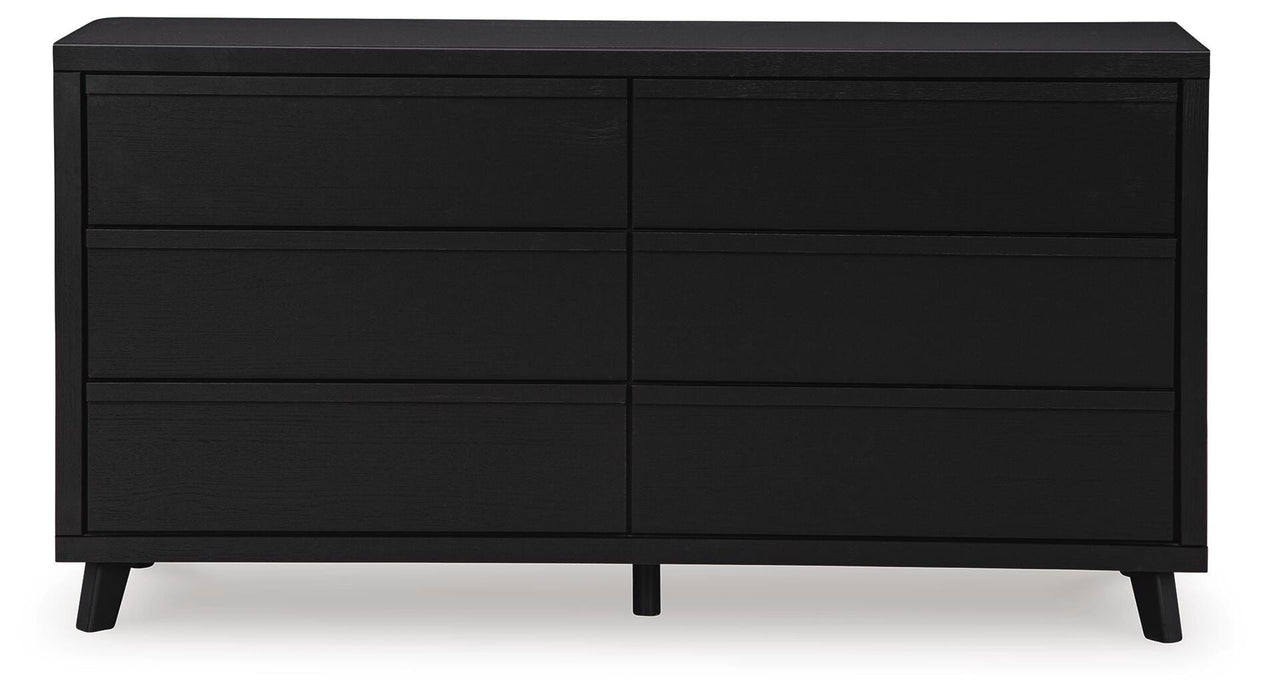 Danziar Dresser