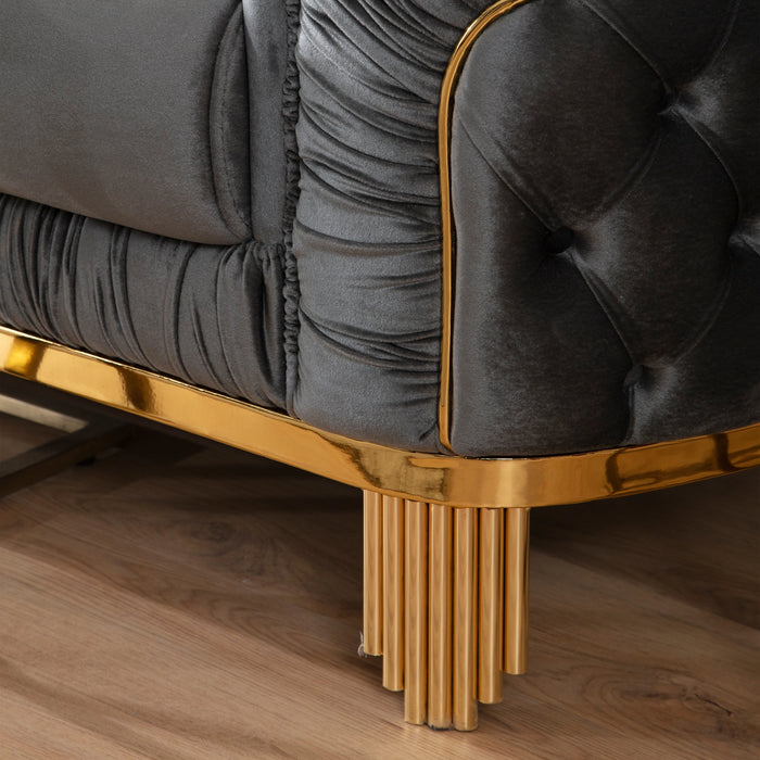 Vanessa Loveseat
