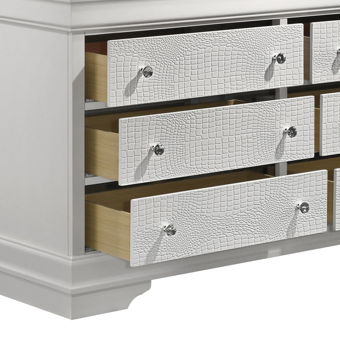 Blaze Dresser