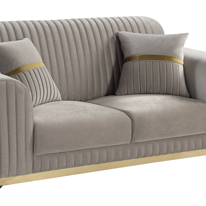 Antigua Loveseat