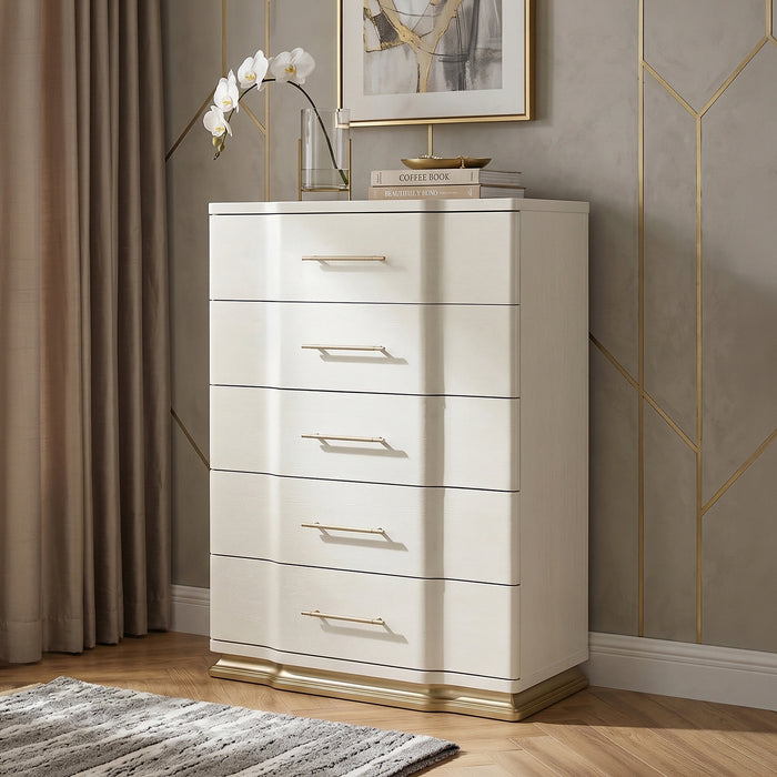 Lexington Chest
