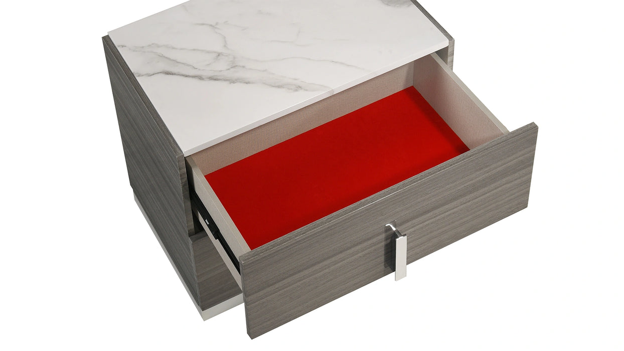 Altima Nightstand