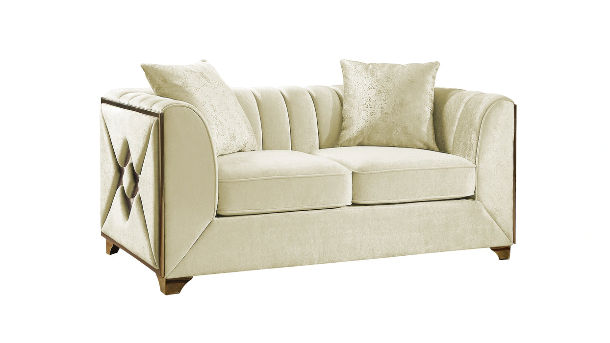 Velencia Loveseat