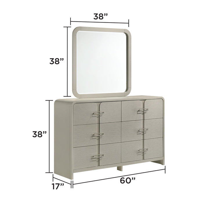 Aria Dresser